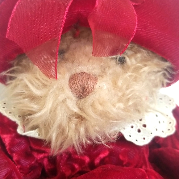 NEW Vintage Russ Berrie Alexandra Teddy Bear Plush Velveteen Dress/Hat with Tags - Picture 3 of 12
